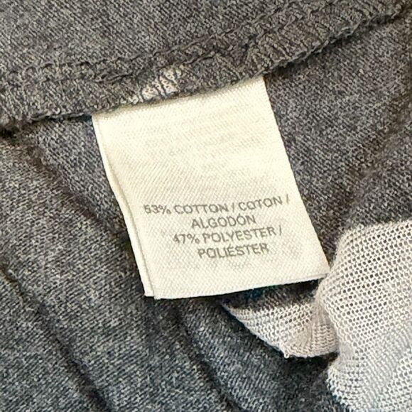 VICTORIA’S SECRET Women’s Gray White Long Sleeve Star Print Top Size Small - Picture 4 of 5